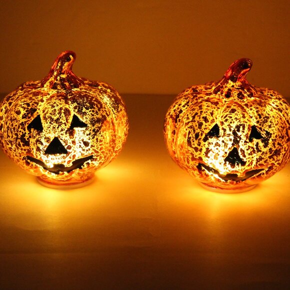 Valerie Parr Hill set of 2 Illuminated Murcery Glass Jack O Lanterns Pumpkins - Picture 7 of 11